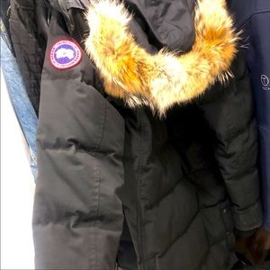 Canada goose parka great condition